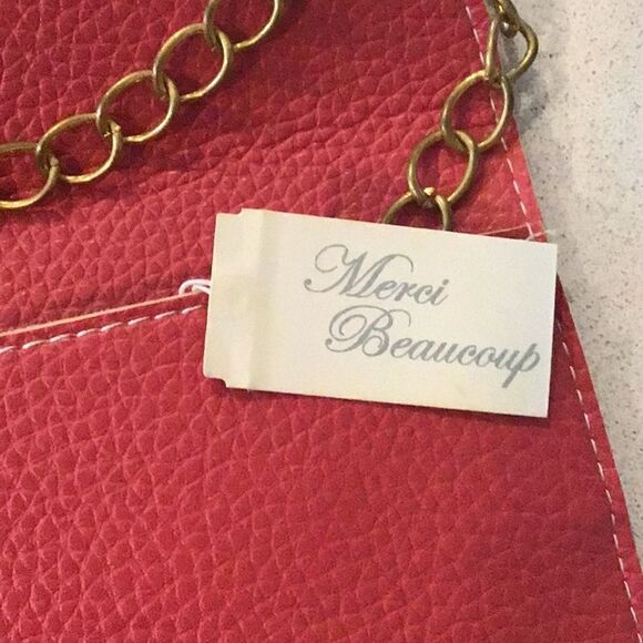 Purse NWT Merci Beaucoup Clutch New Bag Purse Crossbody Magenta Pink Brass Chain - Picture 3 of 11